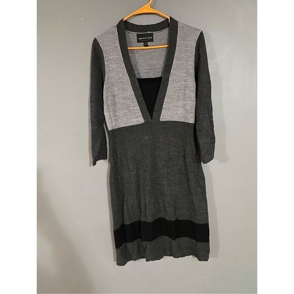 Connected Apparel Sweater Dress Size Small - Picture 1 of 5